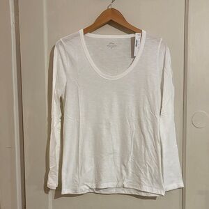 Women's White Long Sleeve Top